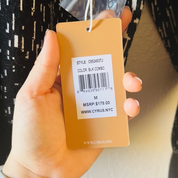 NWT Cyrus | Jacquard Crewneck Sweater - Picture 6 of 9